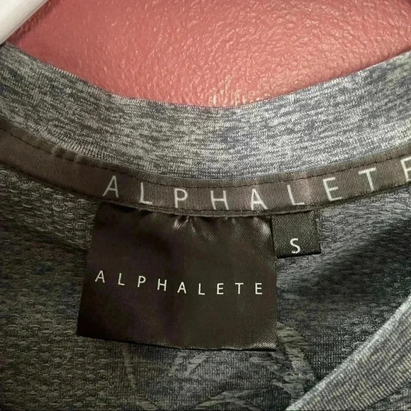 Alphalete Mens Shirt - Picture 7 of 7